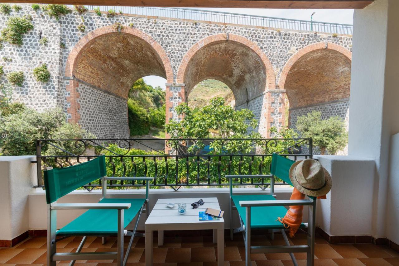 Villa Bina Sea Hotel Sant'Angelo (Isola d'Ischia) Exterior foto