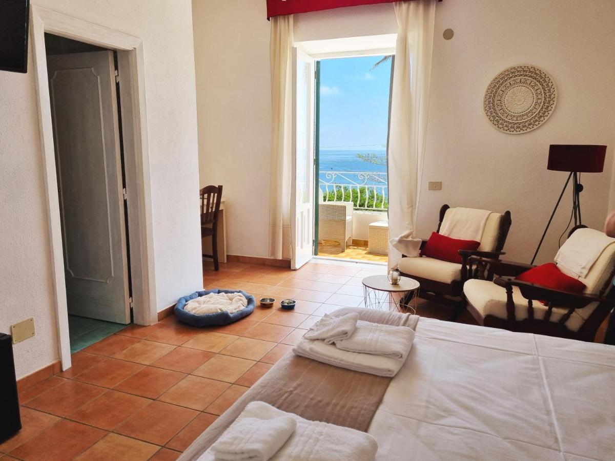 Villa Bina Sea Hotel Sant'Angelo (Isola d'Ischia) Exterior foto