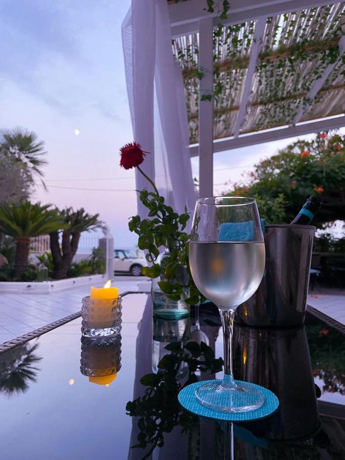 Villa Bina Sea Hotel Sant'Angelo (Isola d'Ischia) Exterior foto